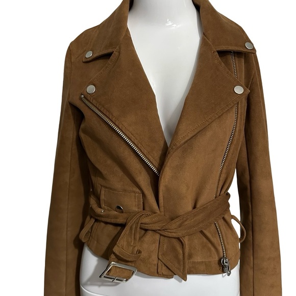 Aritzia Brown Utility Jacket with Versatile Design - Picture 6 of 6